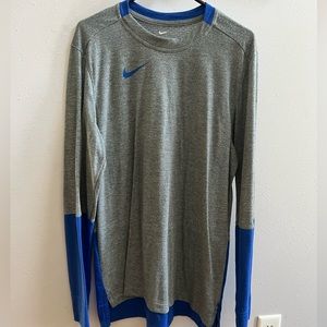 nike long sleeve